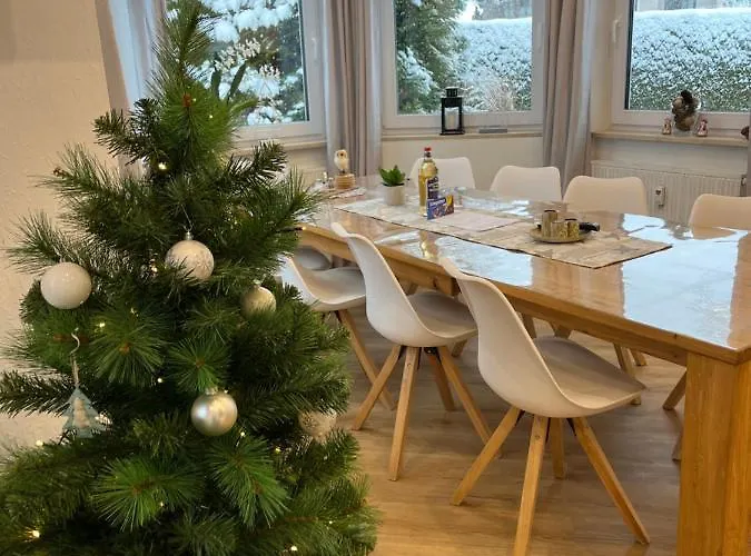 Apartment Doppelhaushaelfte Zugspitzblick Mit Privatem Garten *