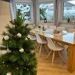 Appartement Doppelhaushaelfte Zugspitzblick Mit Privatem Garten *