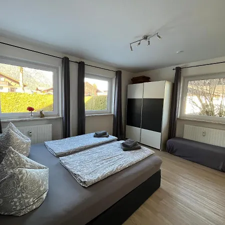 Apartmán Doppelhaushaelfte Zugspitzblick Mit Privatem Garten *